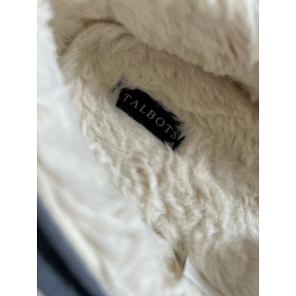 Talbots Grey Embroidered Winter Penguin Faux Fur Lined Loafer Slipper - Picture 2 of 8